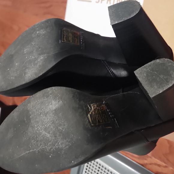 Call it Spring Bootie - Picture 3 of 3